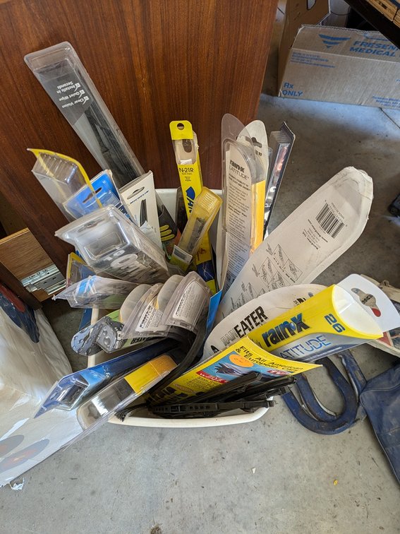 Assorted Wiper Blades