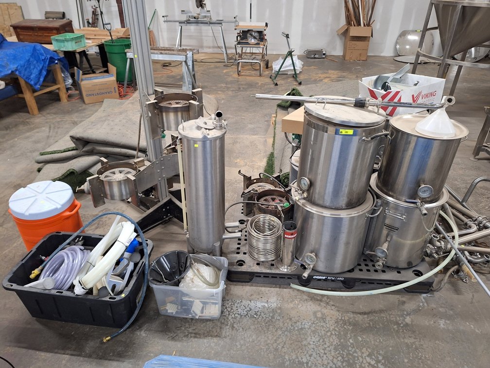 Northern Brewer Deluxe Home Brewing Set Up, Boiler, Tanks, Plumbing, Hardware and More