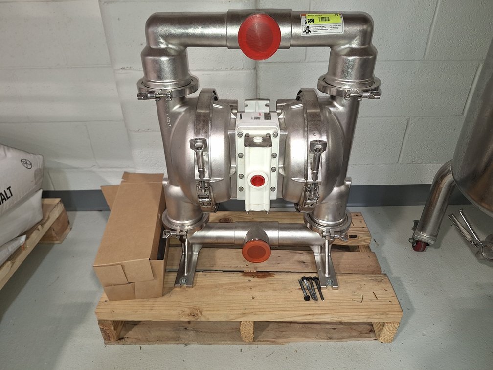 Aro Diaphragm Pump, Model SD20R-CSS-SMM-600, Serial SPB2214189, 120 PSI