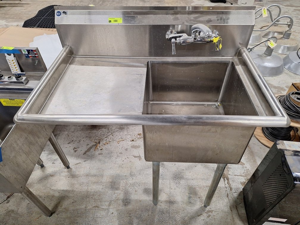 SS 1 Compartment Sink with Faucet, 38"x24"