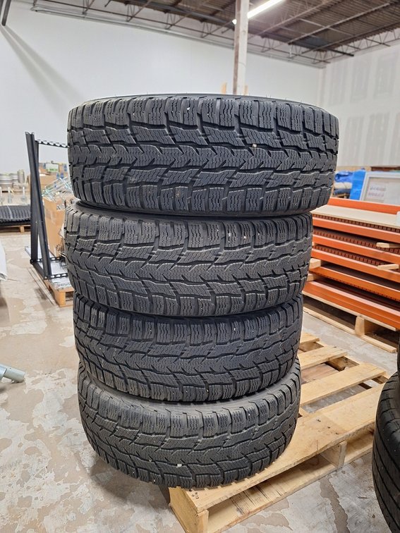 4 Tires, 235/65R/16C