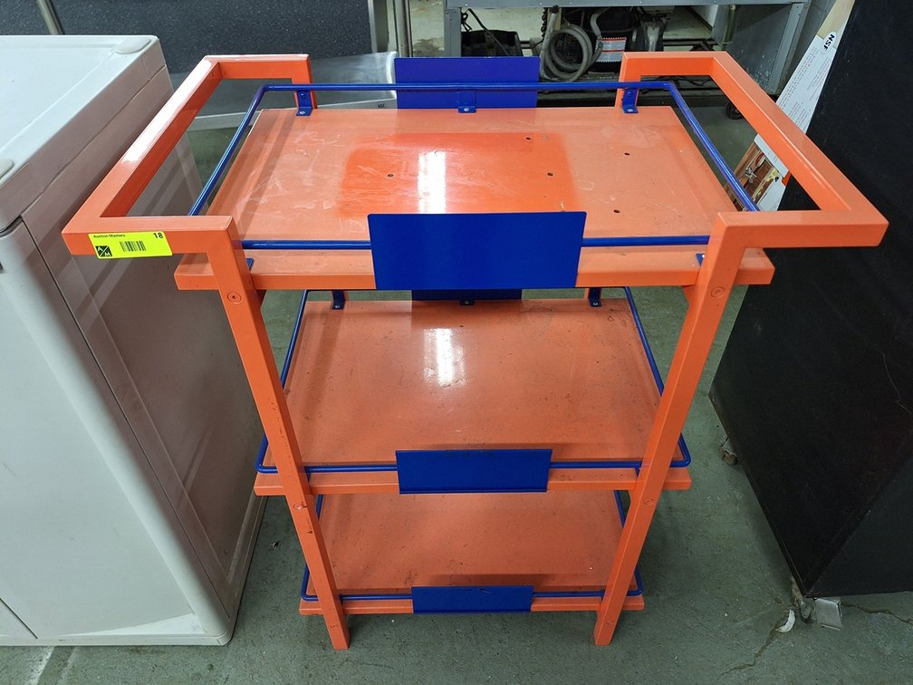Metal 3 Tier Shelf, 29"x18"x36"