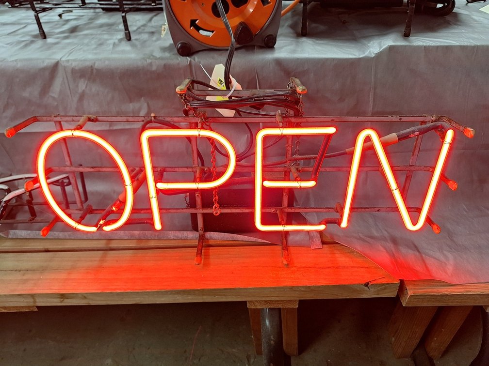 Retro Open Neon Sign, 25"x12"