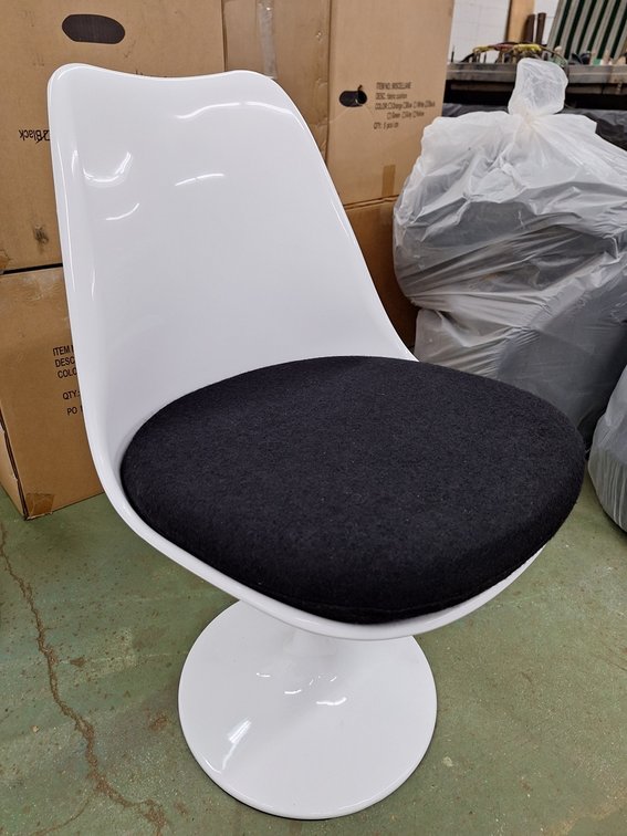 4 White MCM Style Tulip Swivel Chairs with Black Cushion