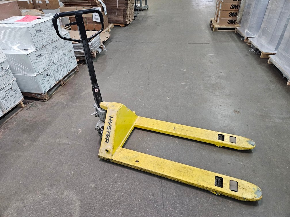 Hyster Pallet Jack, 5500 Lb. Capacity