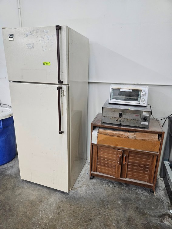 Whirlpool Refrigerator/Freezer 24"x24"x64", Toaster Oven, Pizza Maker, Microwave, Wood Stand