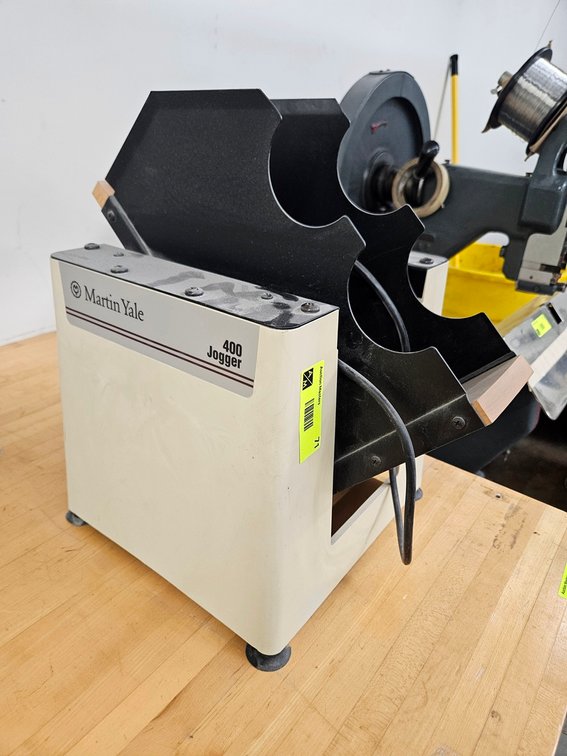 Martin Yale 400 Paper Jogger
