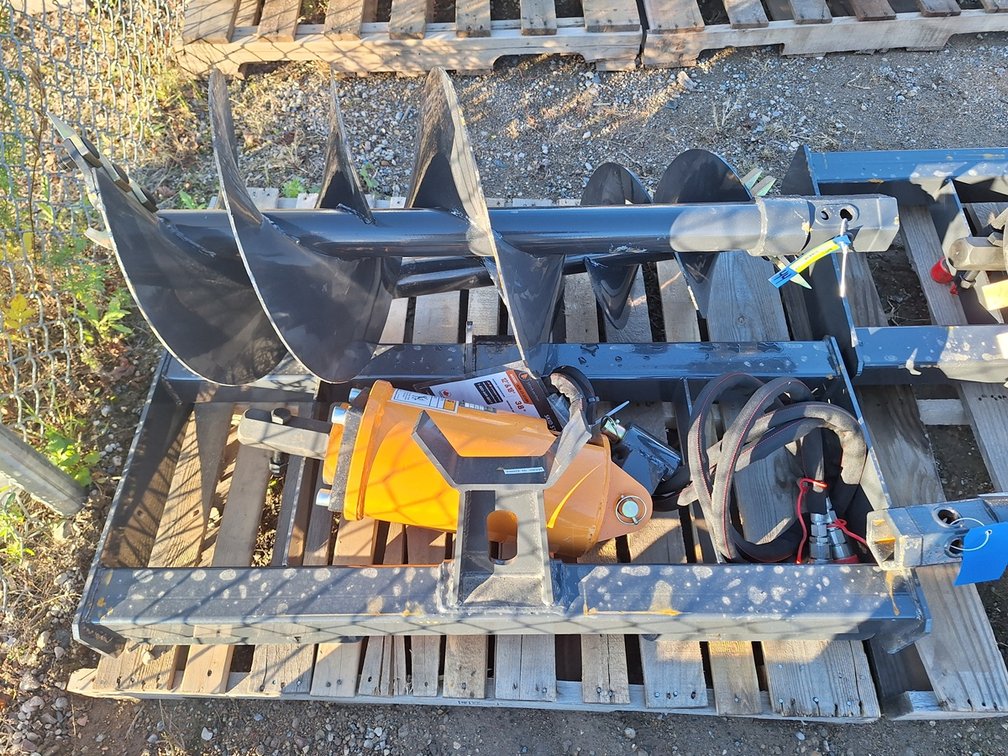 2025 Wolverine Auger Drive and Bit Attachment, Model ADB-13-1218R
