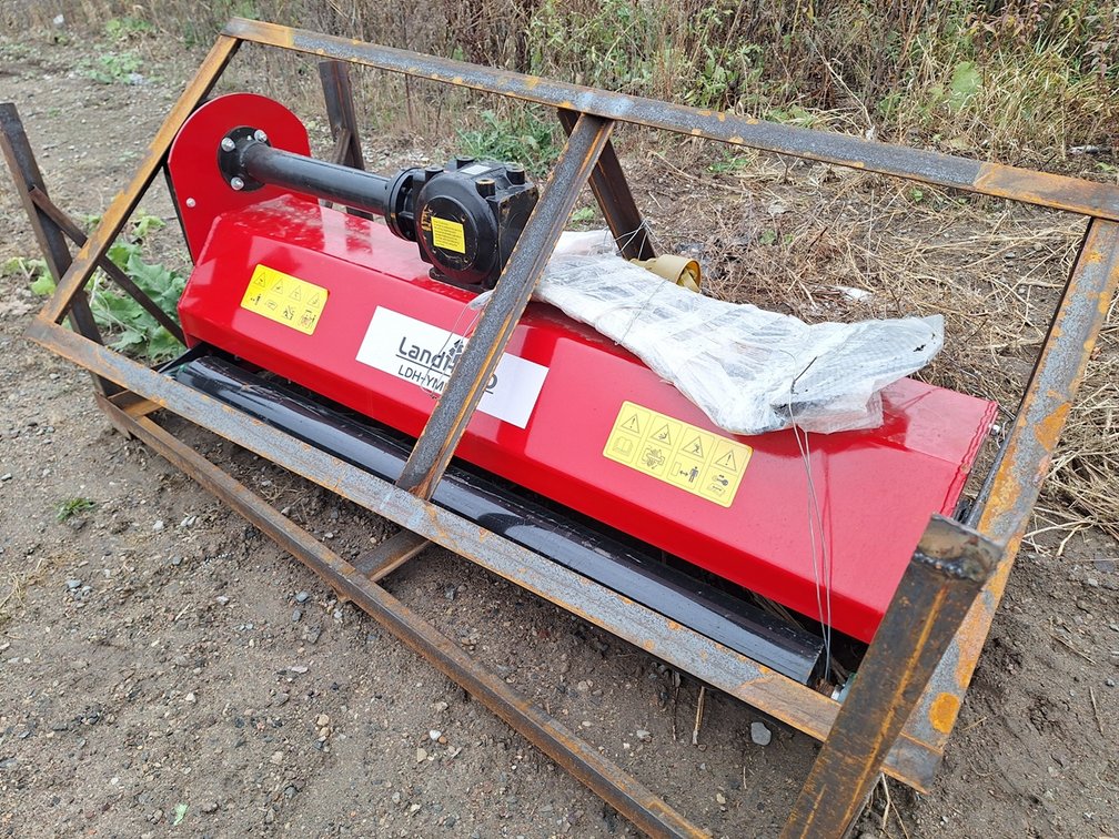 2025 Wolverine Lawn Mower, Model LDH-YMEF160