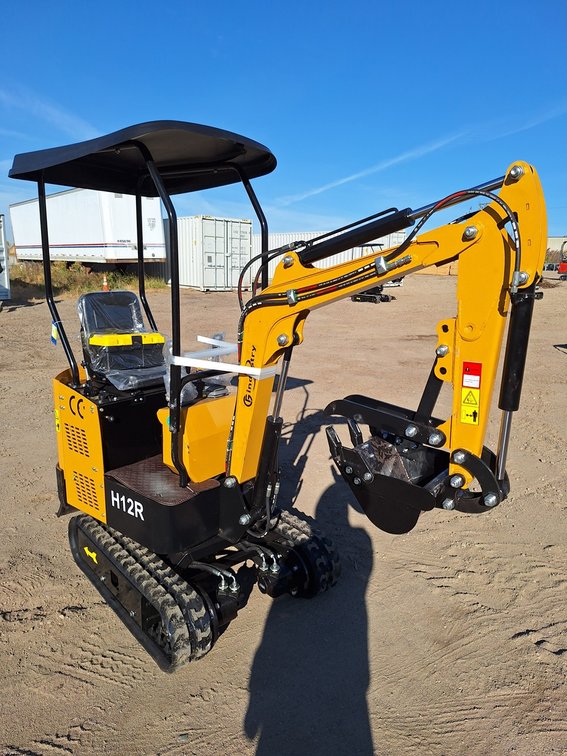 2025 CFG Mini Excavator, Model H12R