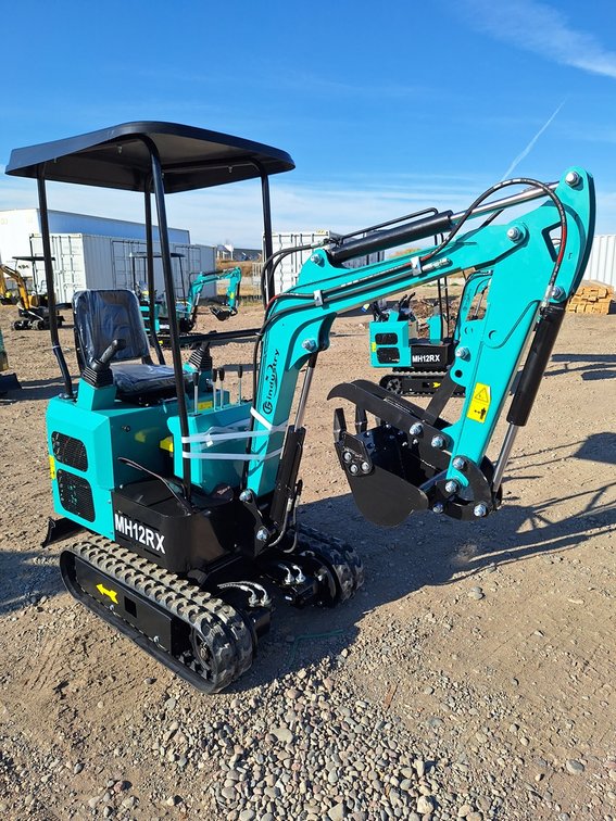 2025 CFG Mini Excavator, Model MH12RX