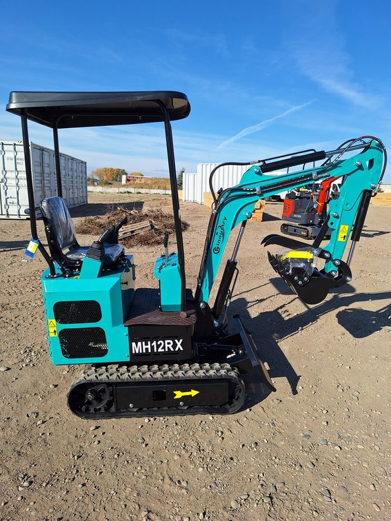 2025 CFG Mini Excavator, Model MH12RX