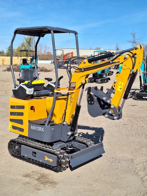2025 CFG Mini Excavator, Model MX12RX