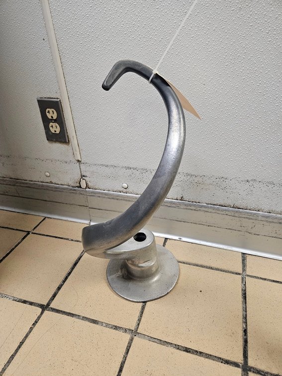 60 Qt Hook