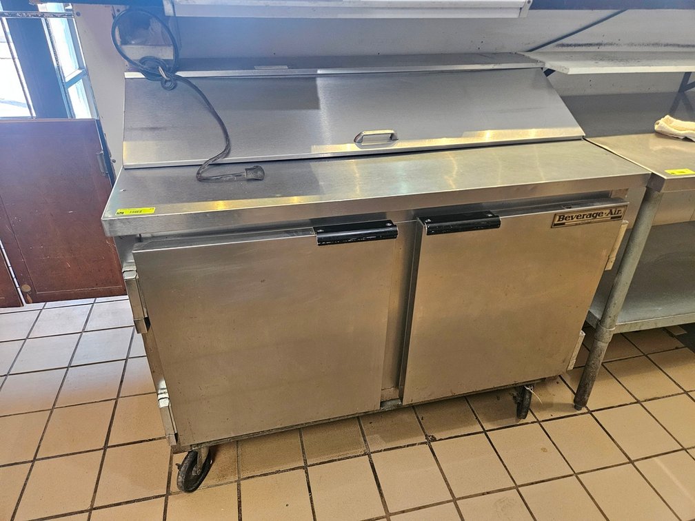 Beverage Air Refrigerated Prep Table on Wheels, Model SP48-12, 48"x28"x42"