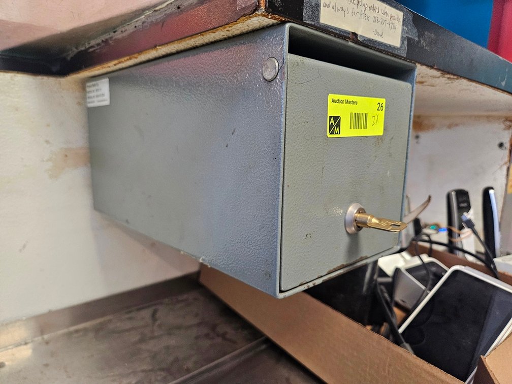 2 Lock Boxes with Keys