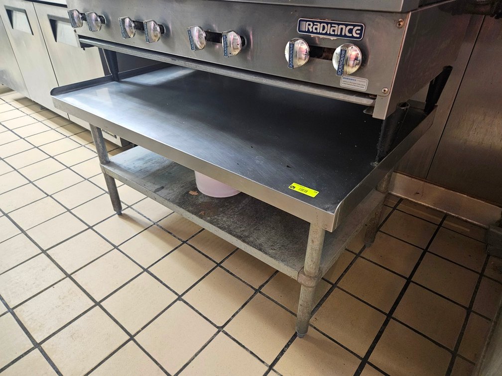 SS Equipment Stand, 48"x30"x25"