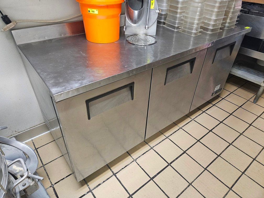 True Undercounter Refrigerator on Wheels, Model TWT-72, 72"x30"x35"