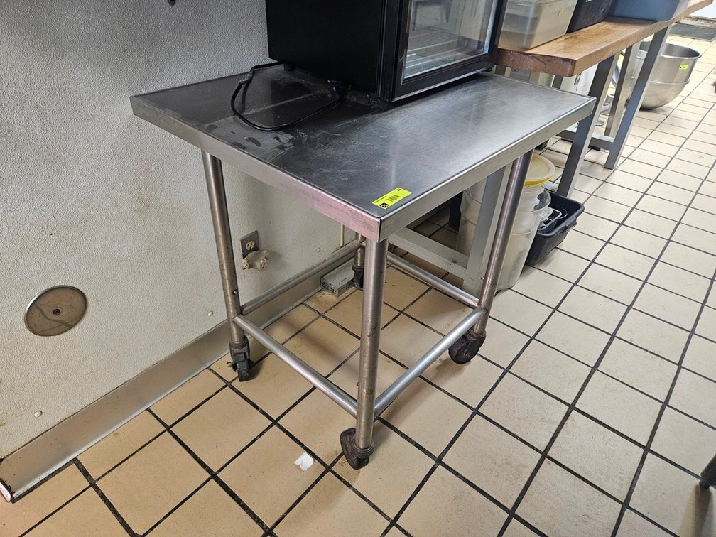 SS Table on Wheels, 31"x27"x34"