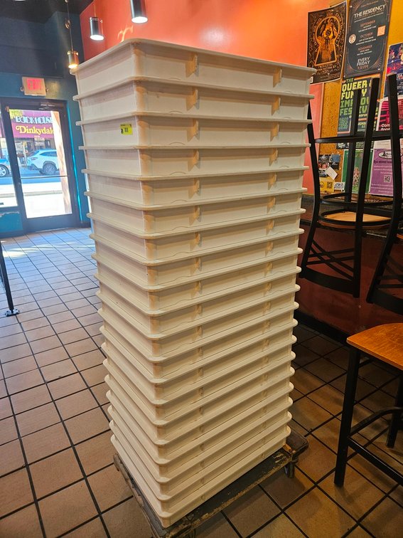 20 Dough Trays with Cart
