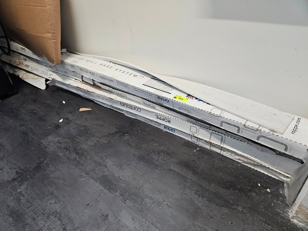 Approx. 4 Cases of Baseboard