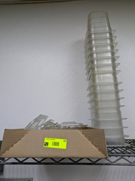 15 Plastic 1/6 Pans with Lids