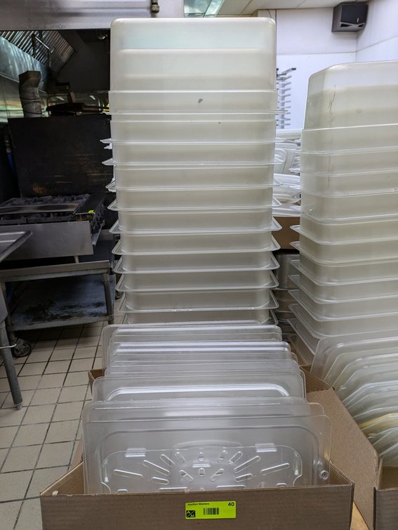 15 Plastic 1/3 Pans with Lids