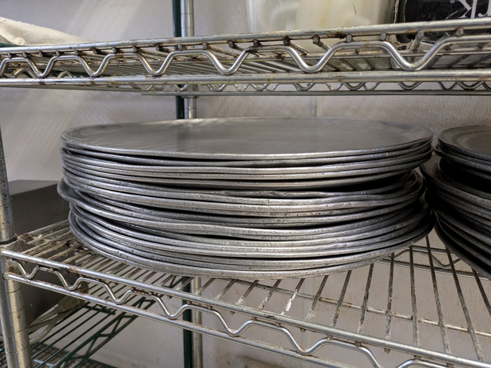 20 Aluminum 19" Pizza Pans