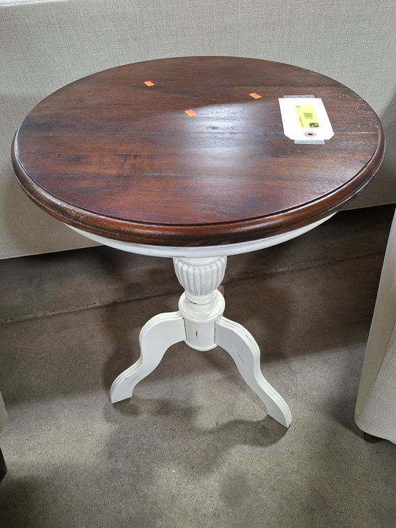 Wood End Table, 19"x28"