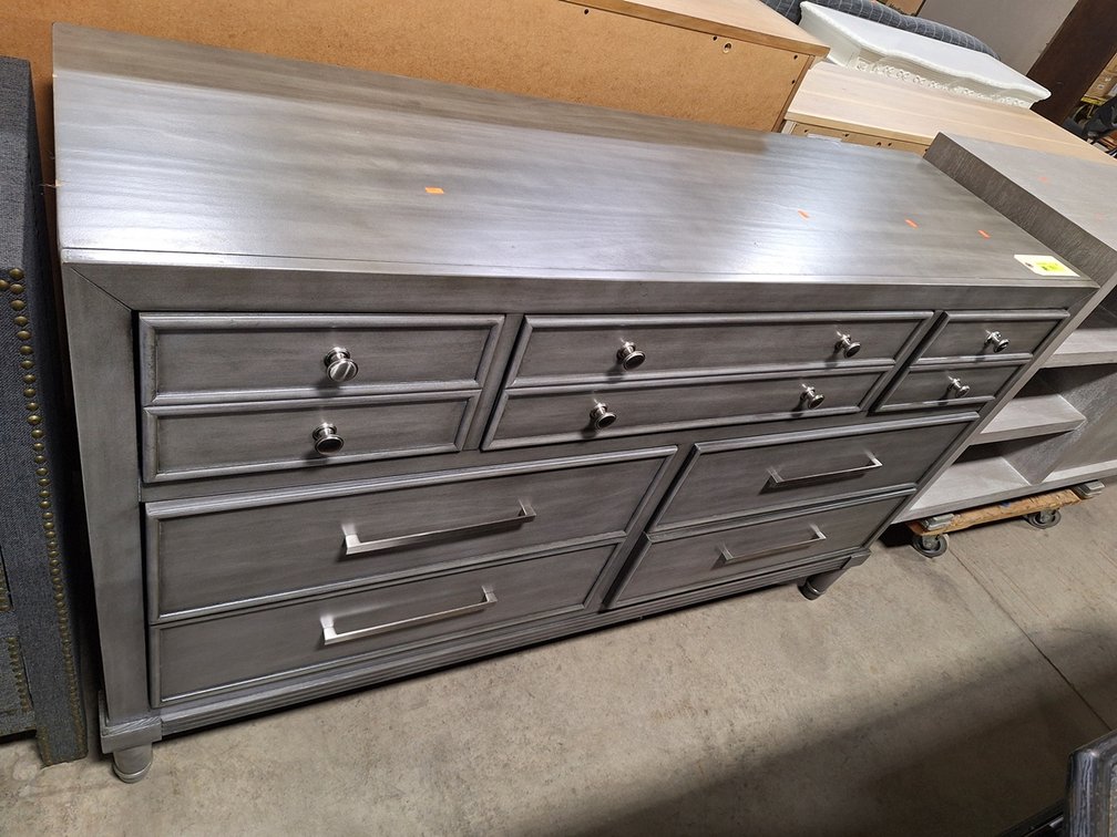 Furniture of America 7 Drawer Dresser, 58"x18"x36"