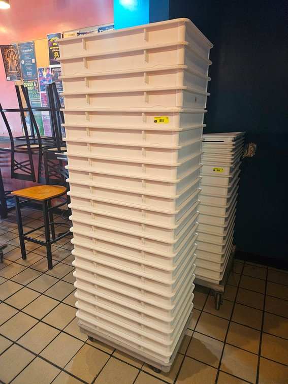 22 Dough Trays with Cart