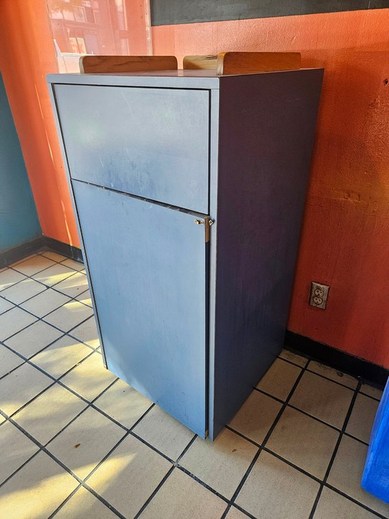 Trash Cabinet, 22"x22"x45"