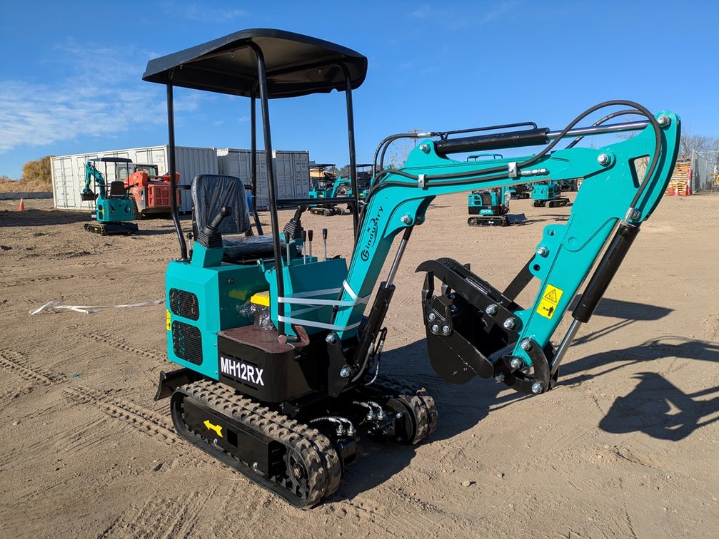 2025 CFG Mini Excavator, Model MH12RX, Unused