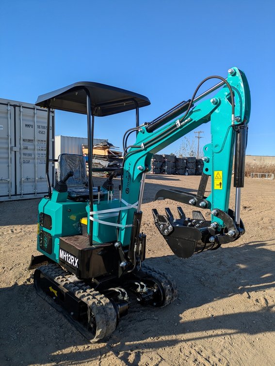 2025 CFG Mini Excavator, Model MH12RX, Unused