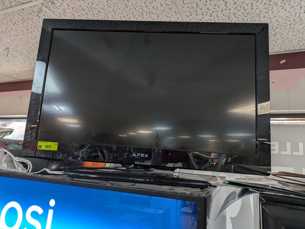 Apex 32" LED TV