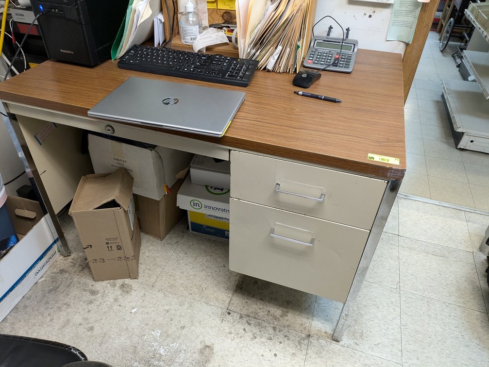 Wood/Metal Desk, 45"x30"x29"
