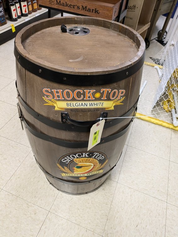 Shock Top Retail Display Barrel/Smoker Display, 33" Tall