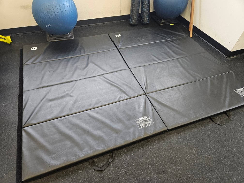 Folding Mat, 8'x6'