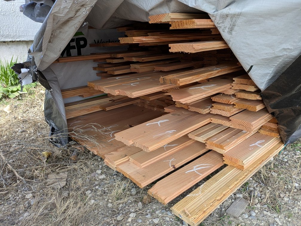 Douglas Fir 1"x4" D&M Flooring KD Outs, 1391 Linear Feet, 362 Sq. Ft., 3' to 5' Lengths
