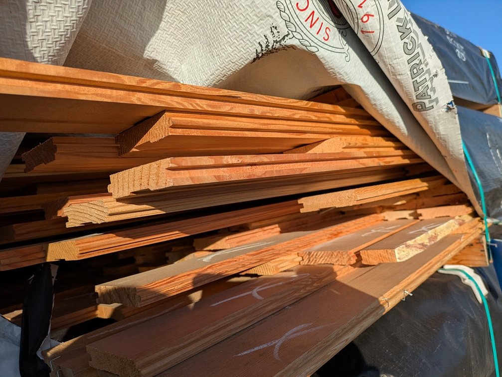 Douglas Fir 1"x4" D&M Flooring KD Outs, 682 Linear Feet, 177 Sq. Ft., 3' to 5' Lengths