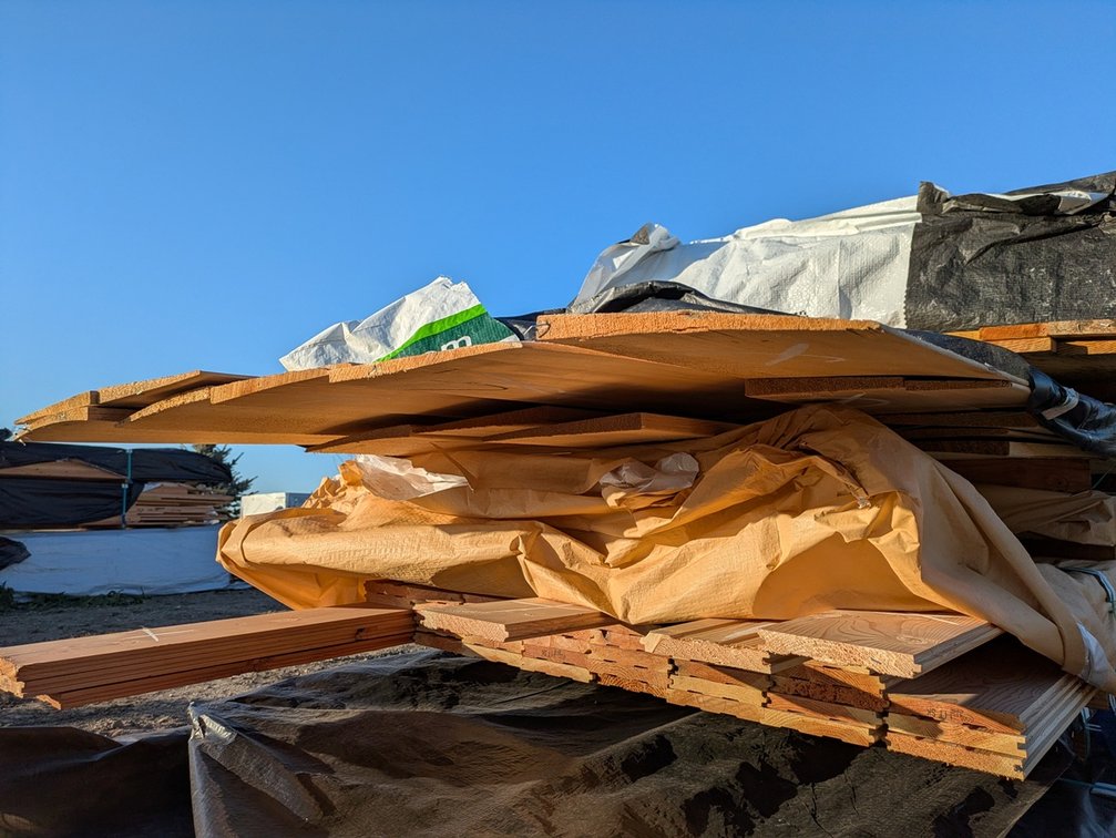Hemlock 3/4"x10" Bevel Siding KD Outs, 275 Linear Feet, 6' to 10' Lengths