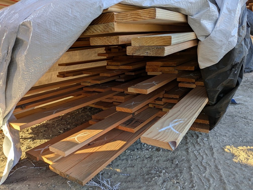 Douglas Fir 1"x4" S4SEE KD Outs, 2856 Linear Feet, 6' to 10' Lengths