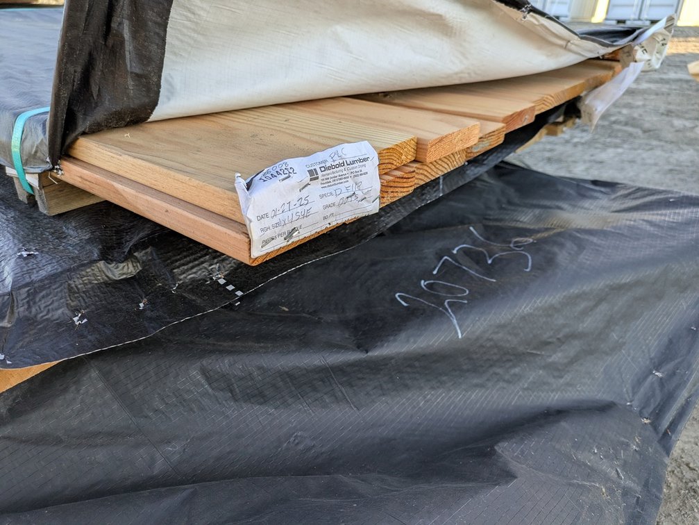 Douglas Fir 1"x4" S4SEE KD Outs, 216 Linear Feet, 12' Lengths