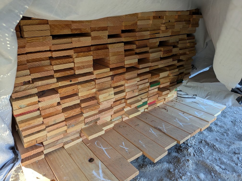 Douglas Fir 1"x4" S4SEE KD Outs, 1623 Linear Feet, 3' to 5' Lengths