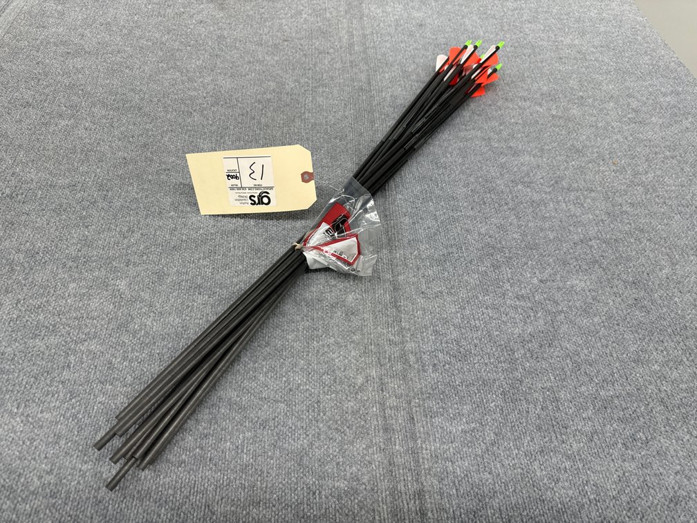 (12) Storm 50/65 Carbon Arrows