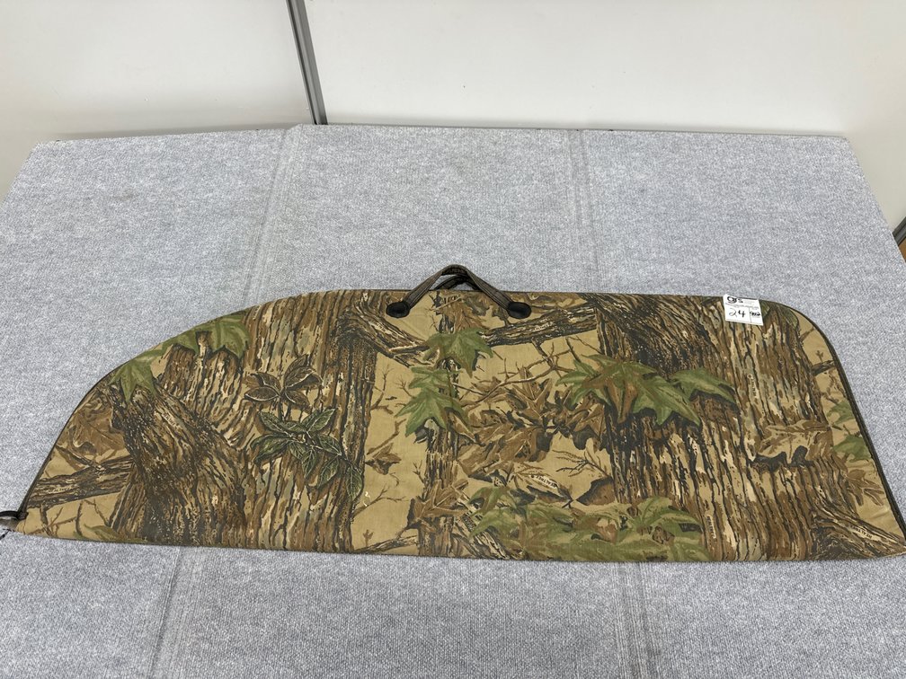 RealTree Camo Soft Bow Case