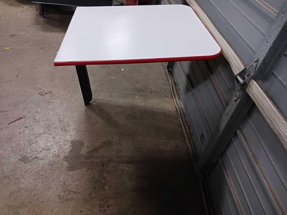 Wall Mount Table 24"