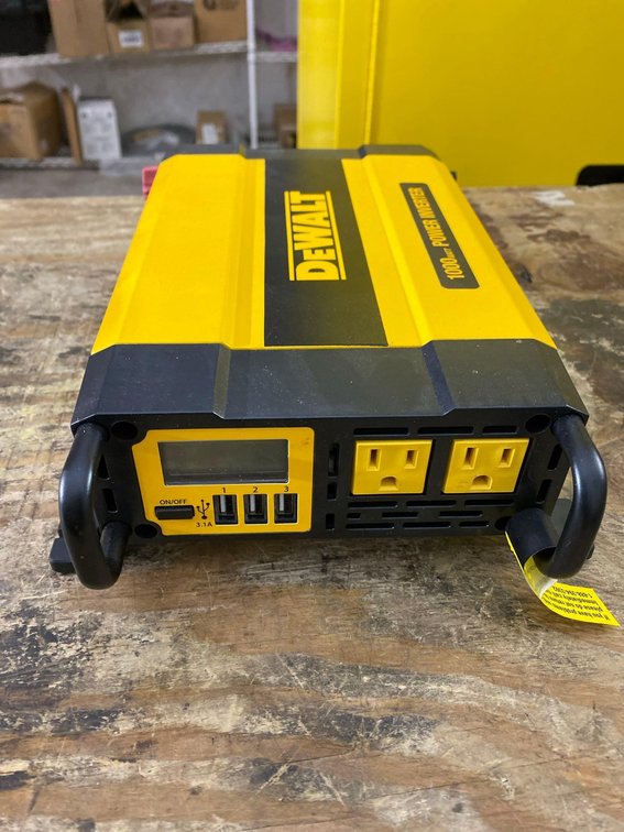 Power Inverter 1000W Car Converter with LCD Display
