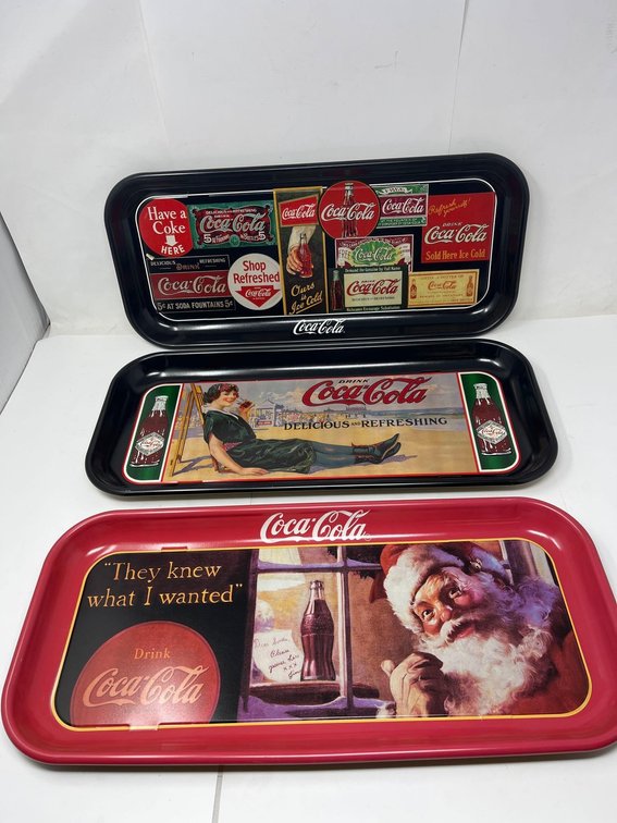 Image for Coca-Cola Memorabilia Collection - Whitlow Estate