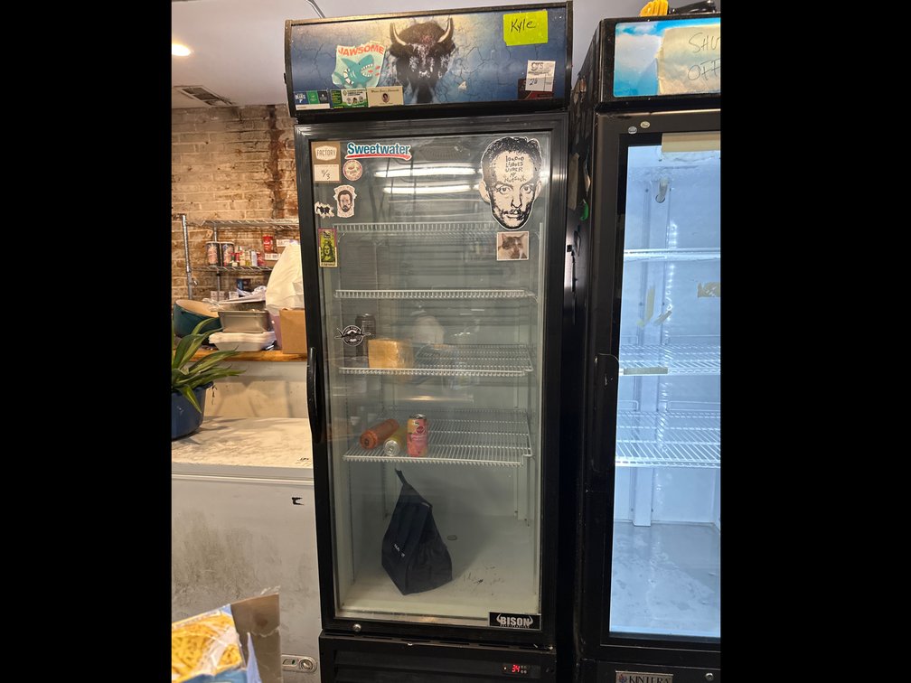 Glass Merchandiser Upright Display Cooler